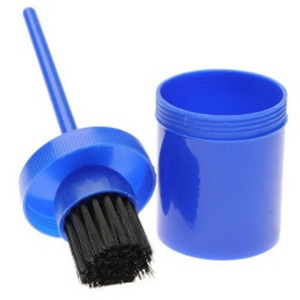 HOOF OIL BRUSH WITH BOTTLE